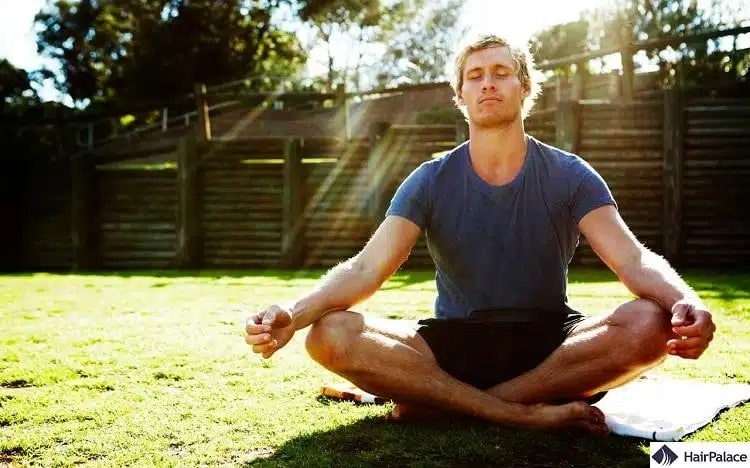 la réduction du stress peut empêcher les follicules d'entrer trop tôt dans la phase télogène