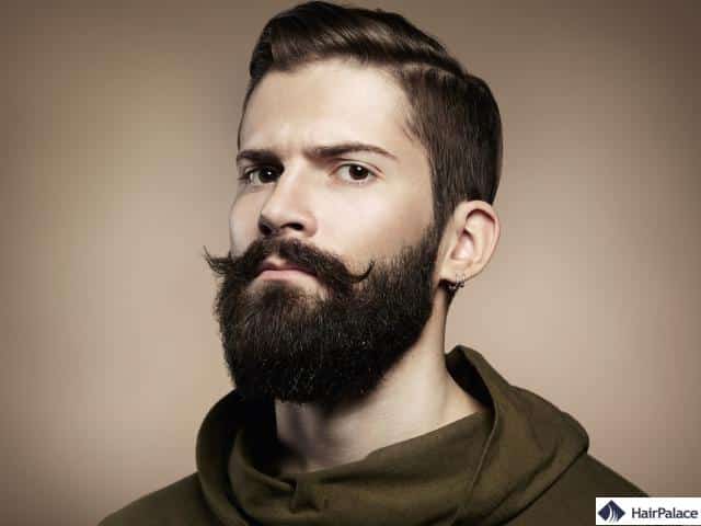 Les greffes de barbe ne sont peut-être pas le meilleur traitement pour la pelade barbe