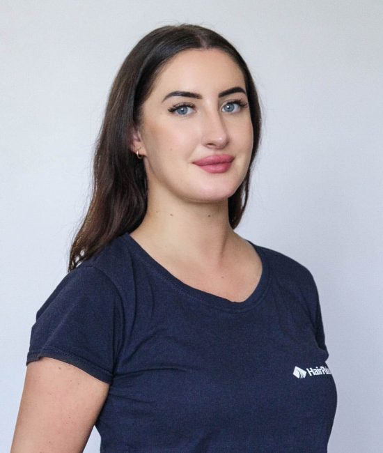 Eniko Bobak assistant